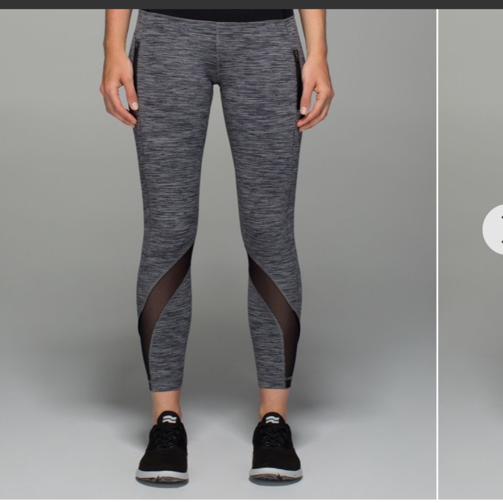 Lululemon Inspire Tight 7/8 Leggings